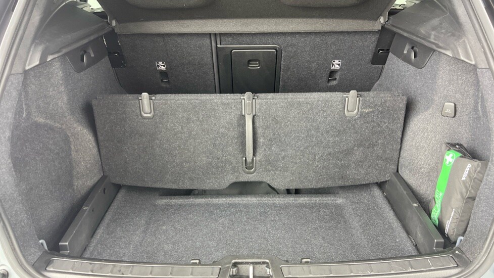 Used Volvo XC40 2022 for sale - 77995054: Photo 58