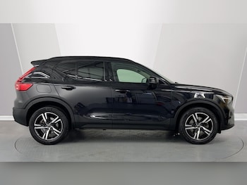 Used Volvo XC40 2023 for sale - 75482208: Photo