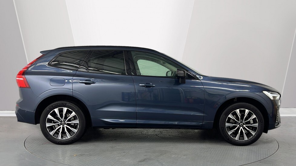 Used Volvo XC60 2025 for sale - 76344115: Photo 3