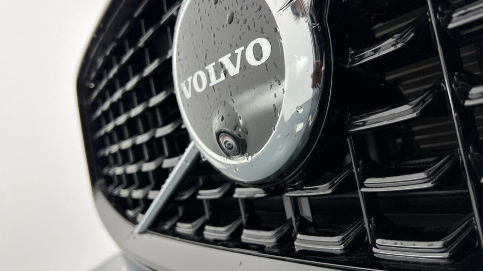 Used Volvo XC60 2025 for sale - 76344115: Photo 42