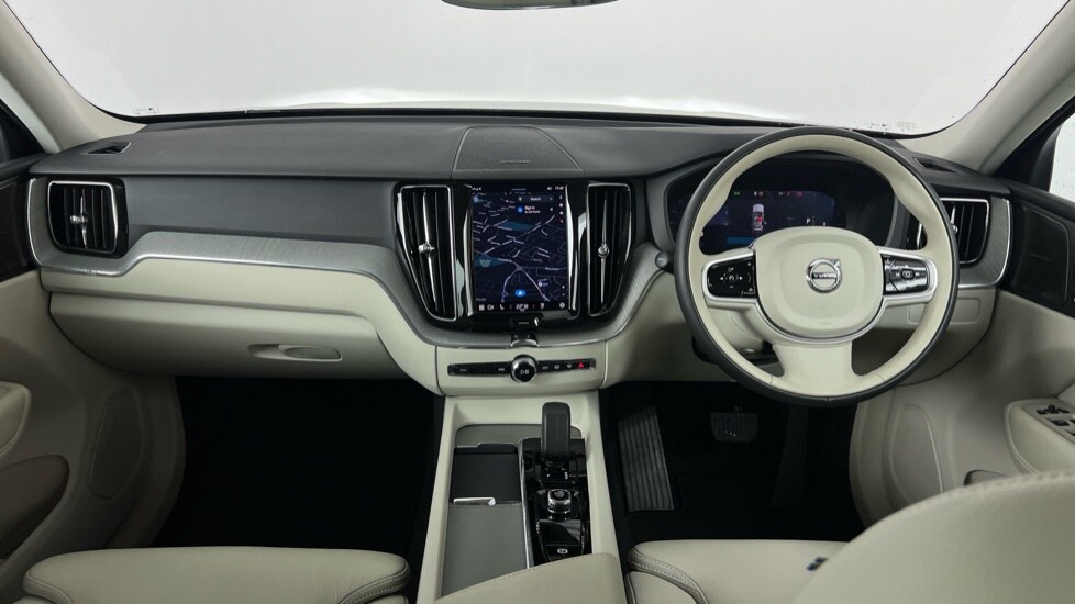 Used Volvo XC60 2025 for sale - 76344115: Photo 5