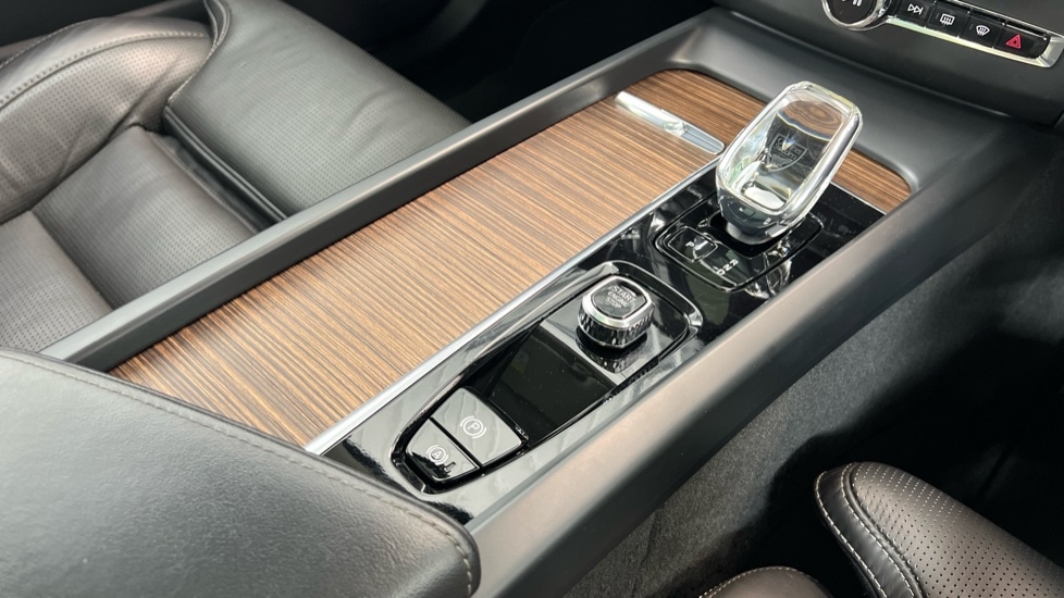 Used Volvo XC60 2022 for sale - 77373014: Photo 51