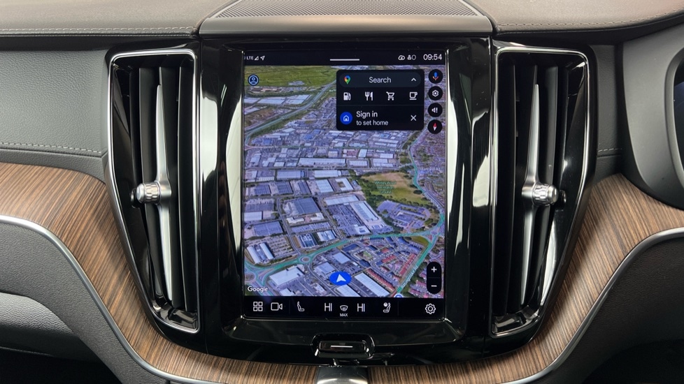 Used Volvo XC60 2022 for sale - 77373014: Photo 57