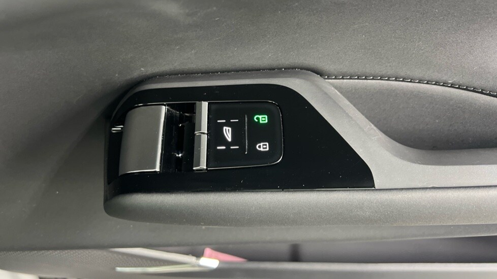 Used Volvo EX90 2025 for sale - 77031418: Photo 23