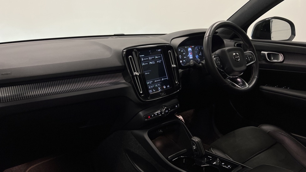 Used Volvo XC40 2019 for sale - 77606873: Photo 4