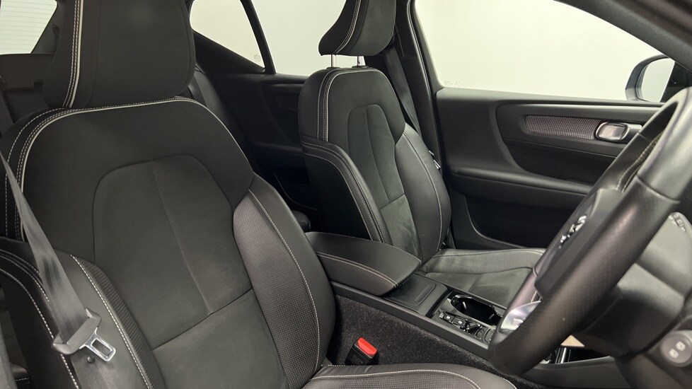 Used Volvo XC40 2019 for sale - 77606873: Photo 9