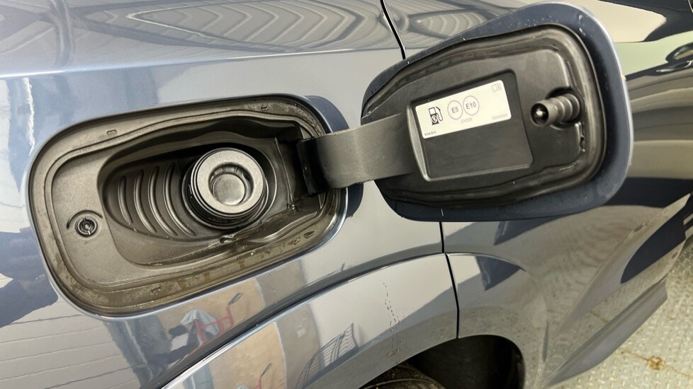 Used Volvo XC60 2025 for sale - 77634694: Photo 15