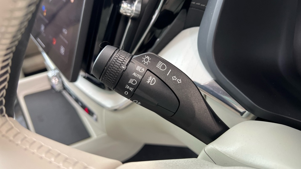 Used Volvo XC60 2025 for sale - 77634694: Photo 19