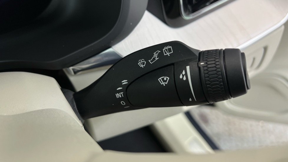 Used Volvo XC60 2025 for sale - 77634694: Photo 22