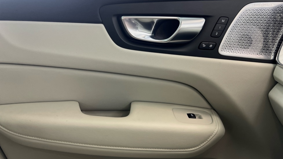 Used Volvo XC60 2025 for sale - 77634694: Photo 57