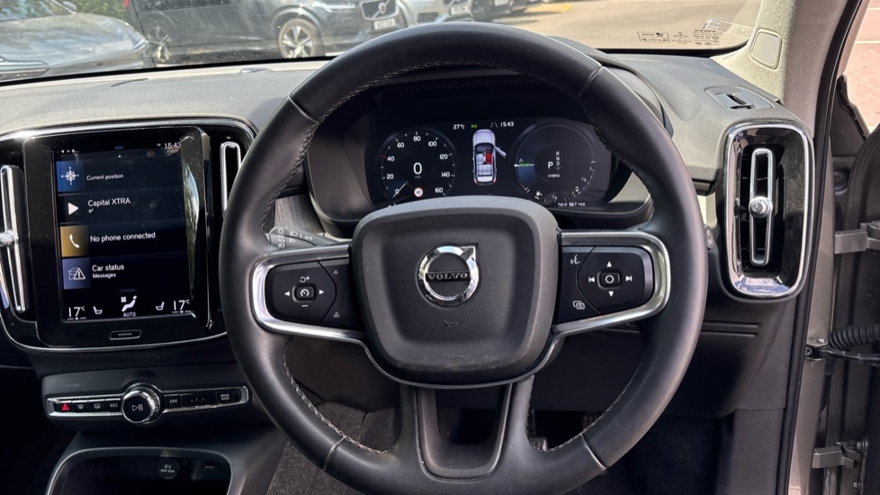Used Volvo XC40 2022 for sale - 76130460: Photo 10
