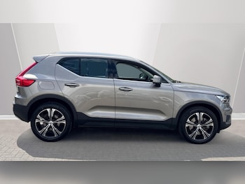 Used Volvo XC40 2022 for sale - 76130460: Photo 3