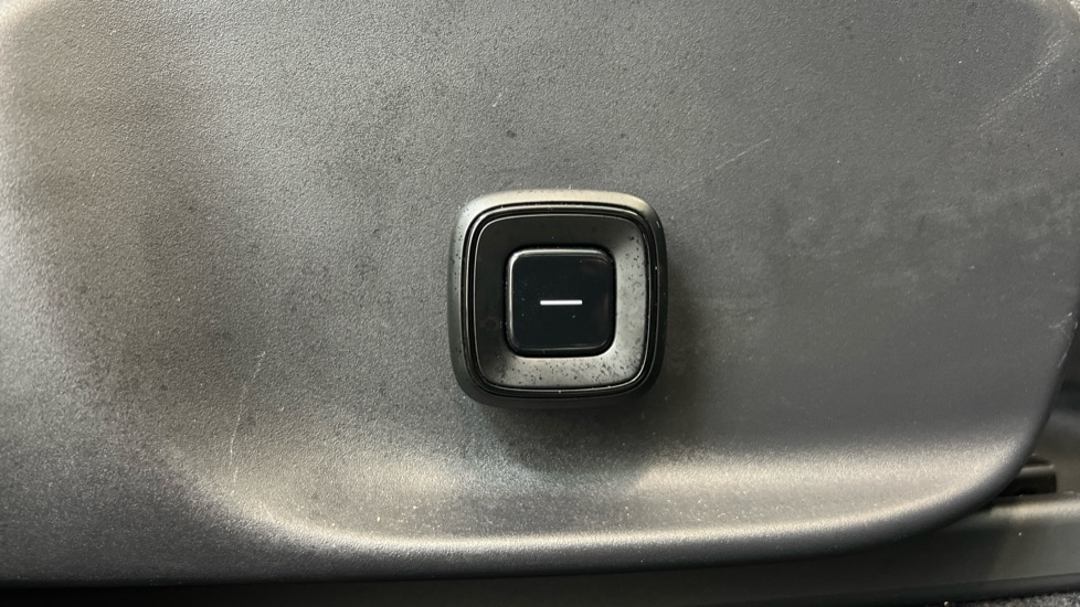 Used Volvo EX30 2025 for sale - 77560599: Photo 29