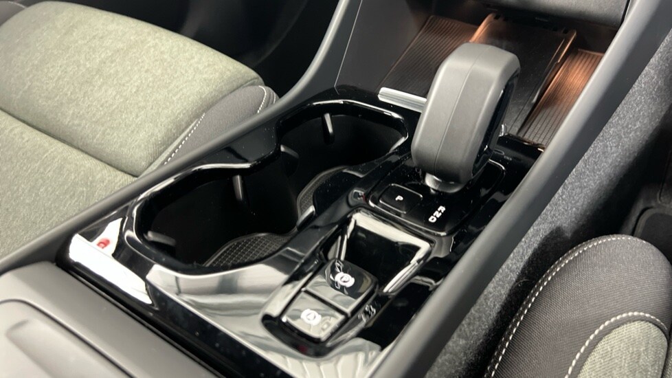 Used Volvo XC40 2024 for sale - 76272906: Photo 23