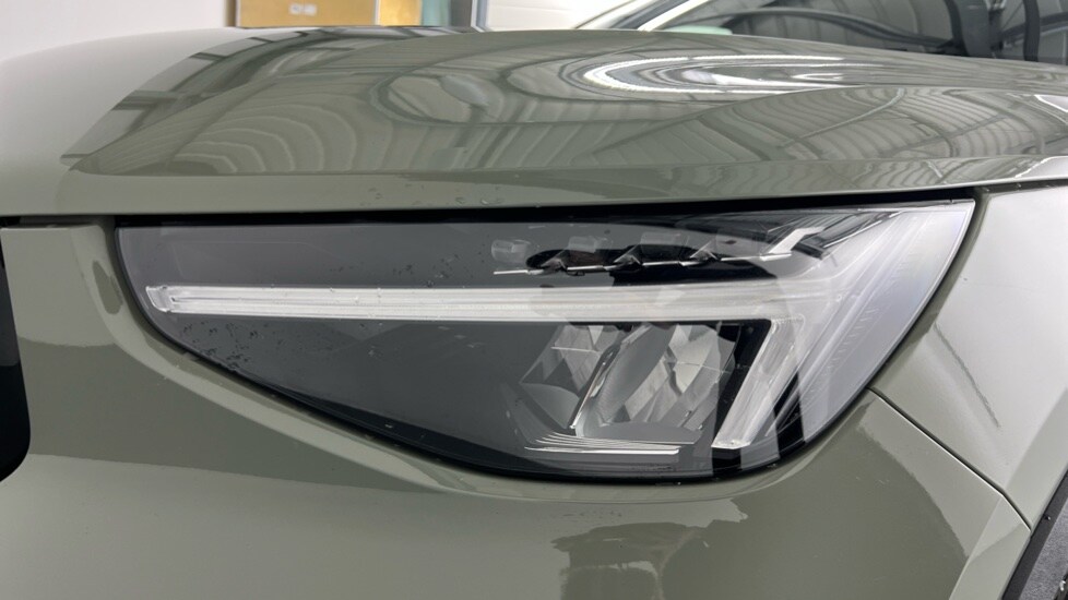 Used Volvo XC40 2024 for sale - 76272906: Photo 41