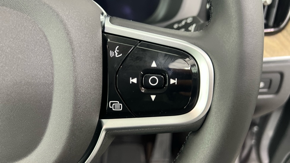 Used Volvo XC60 2026 for sale - 78059639: Photo 21