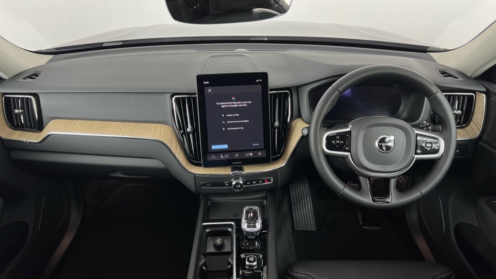 Used Volvo XC60 2026 for sale - 78059639: Photo 5