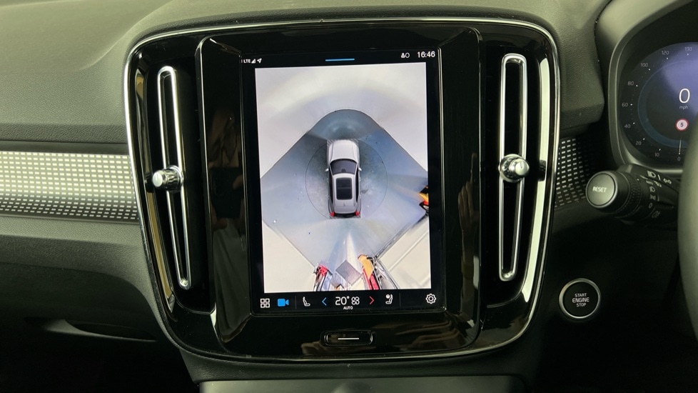 Used Volvo XC40 2024 for sale - 76851165: Photo 17