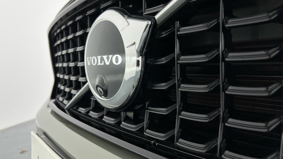 Used Volvo XC40 2024 for sale - 76851165: Photo 47