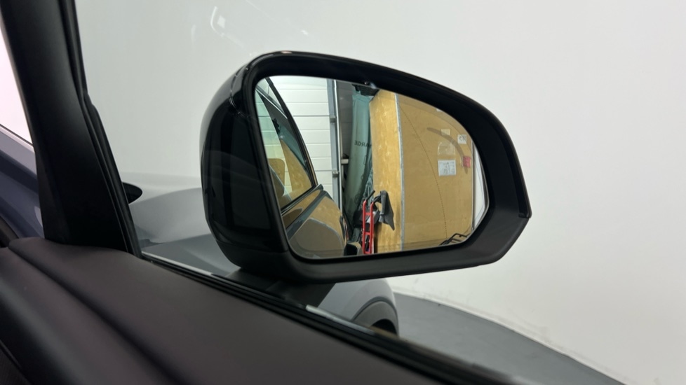 Used Volvo XC40 2022 for sale - 78059650: Photo 31