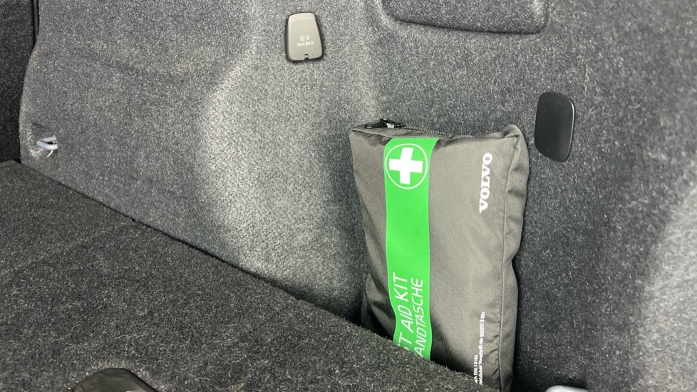 Used Volvo XC40 2022 for sale - 78059650: Photo 55