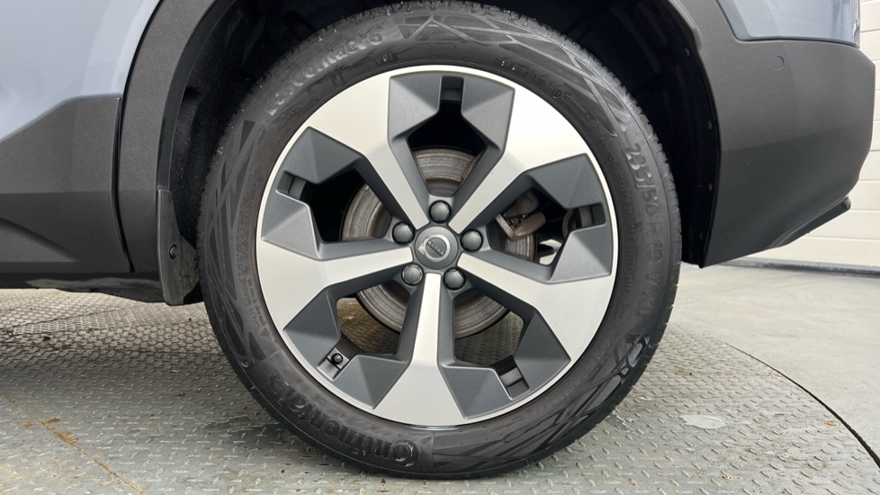 Used Volvo XC40 2022 for sale - 78059650: Photo 9