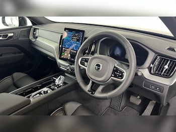 Used Volvo XC60 2026 for sale - 78617921: Photo