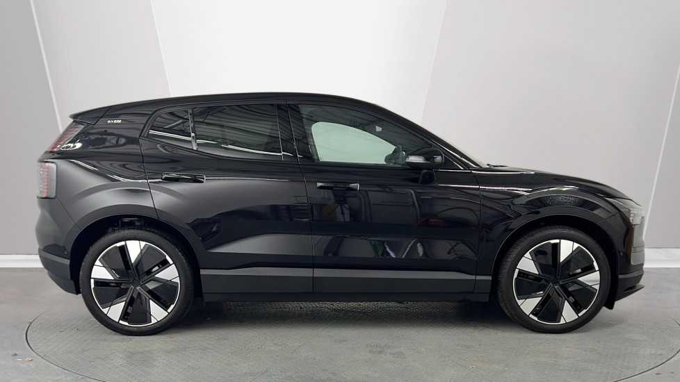 Used Volvo EX30 2025 for sale - 77164173: Photo 3