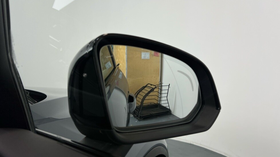 Used Volvo C40 2023 for sale - 78136991: Photo 31