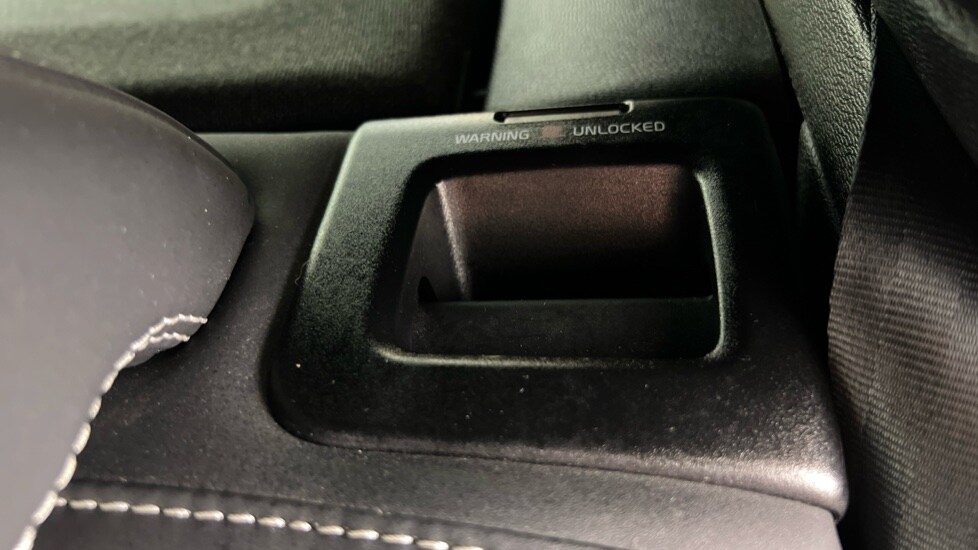 Used Volvo C40 2023 for sale - 78136991: Photo 42