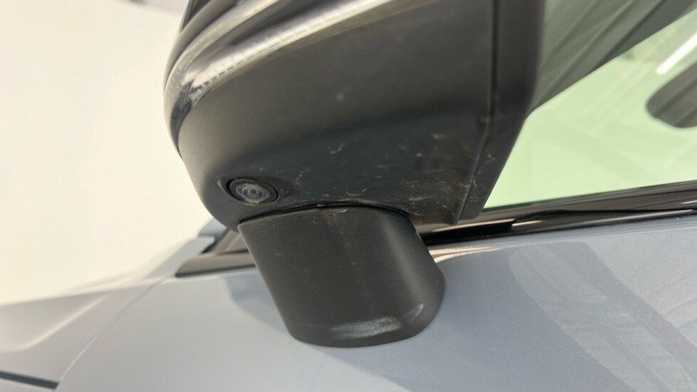 Used Volvo C40 2023 for sale - 78136991: Photo 46