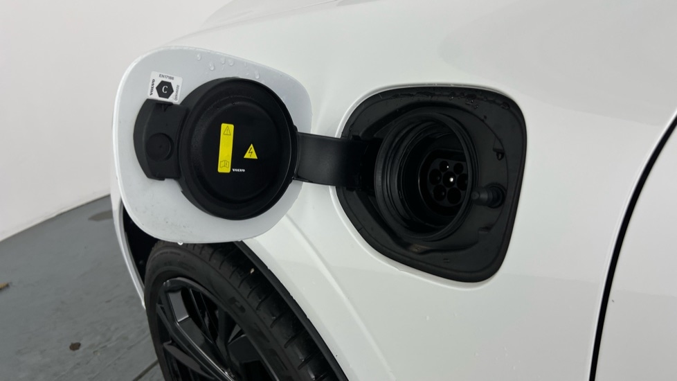 Used Volvo XC60 2025 for sale - 77326296: Photo 15