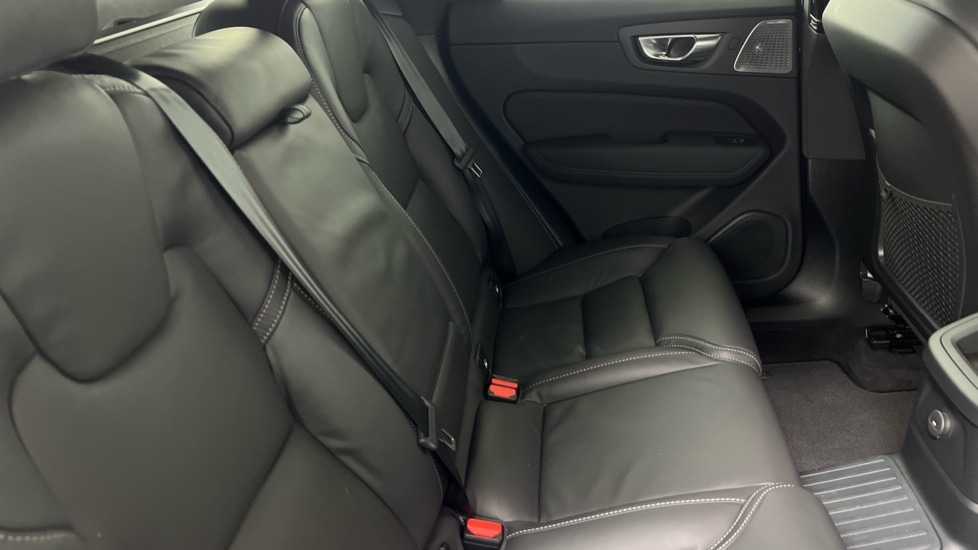 Used Volvo XC60 2025 for sale - 77326296: Photo 6