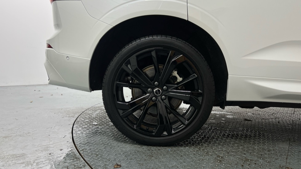 Used Volvo XC60 2025 for sale - 77326296: Photo 9