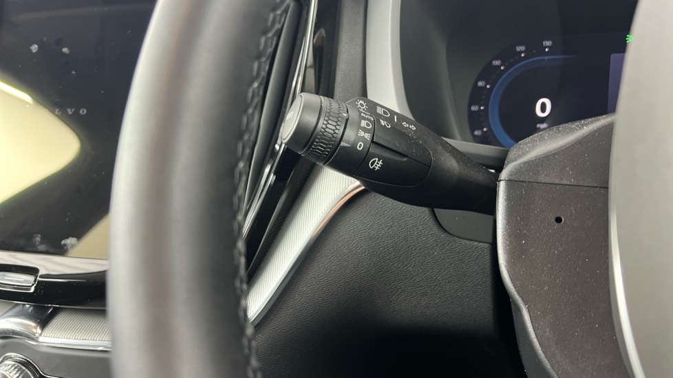 Used Volvo XC60 2025 for sale - 76874880: Photo 18