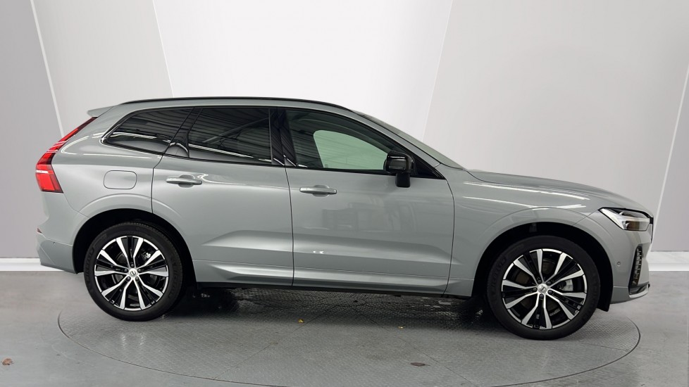 Used Volvo XC60 2025 for sale - 76874880: Photo 3