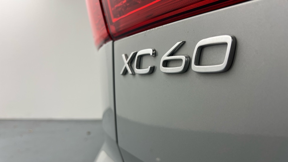 Used Volvo XC60 2025 for sale - 76874880: Photo 36