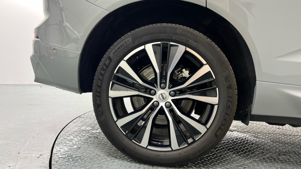 Used Volvo XC60 2025 for sale - 76874880: Photo 9