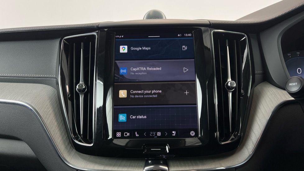 Used Volvo XC60 2025 for sale - 77102539: Photo 16