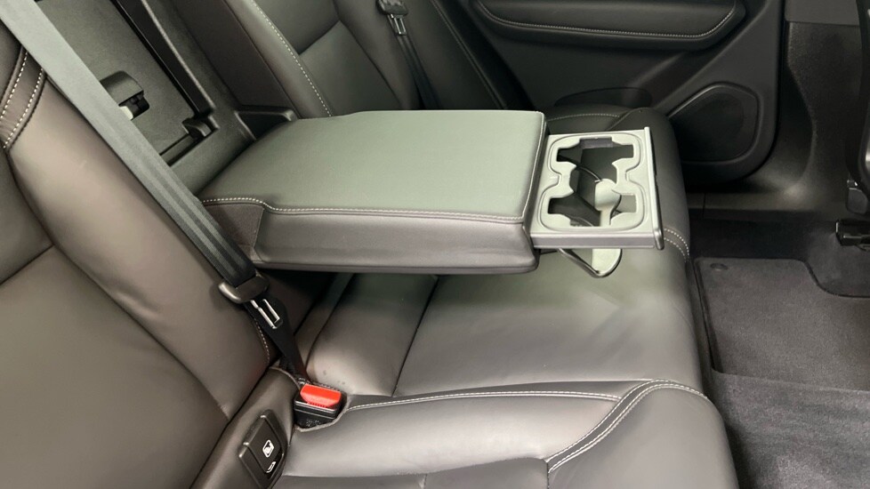 Used Volvo XC60 2025 for sale - 77102539: Photo 32