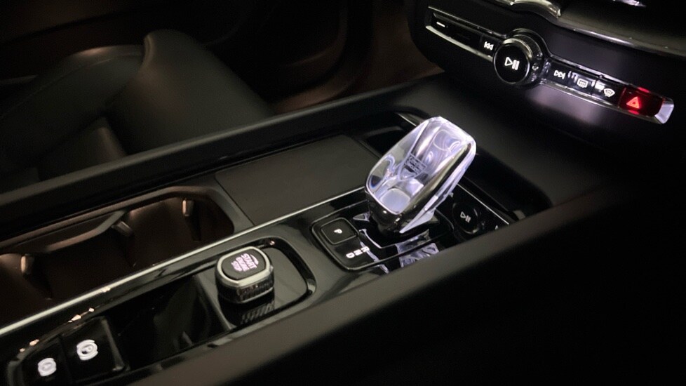 Used Volvo XC60 2025 for sale - 77102539: Photo 40