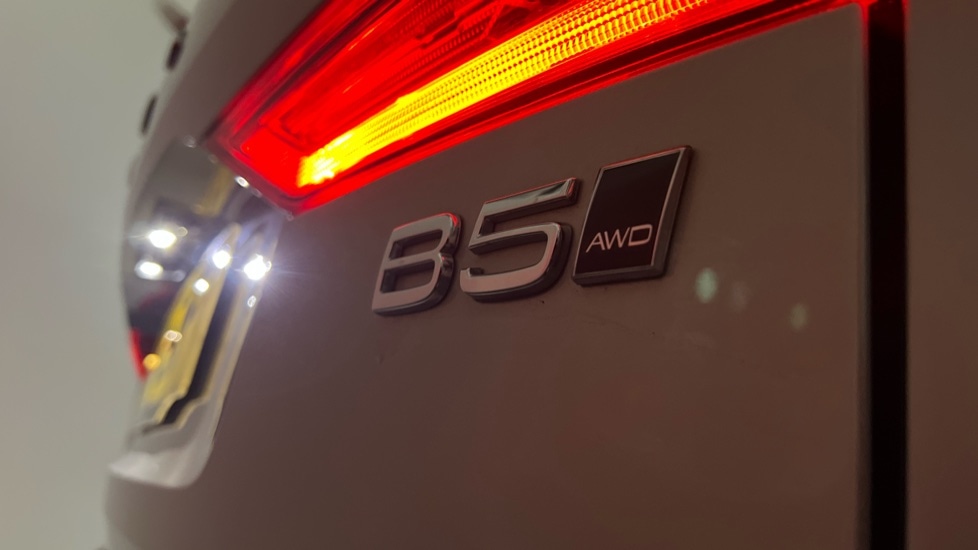 Used Volvo XC60 2025 for sale - 77102539: Photo 44