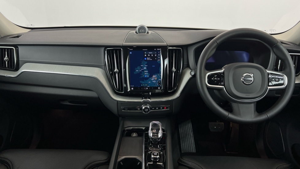Used Volvo XC60 2025 for sale - 77102539: Photo 5