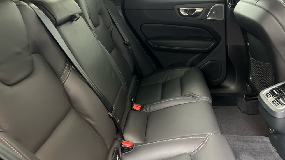 Used Volvo XC60 2025 for sale - 77102539: Photo 6