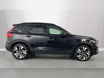 Used Volvo XC40 2023 for sale - 78385379: Photo
