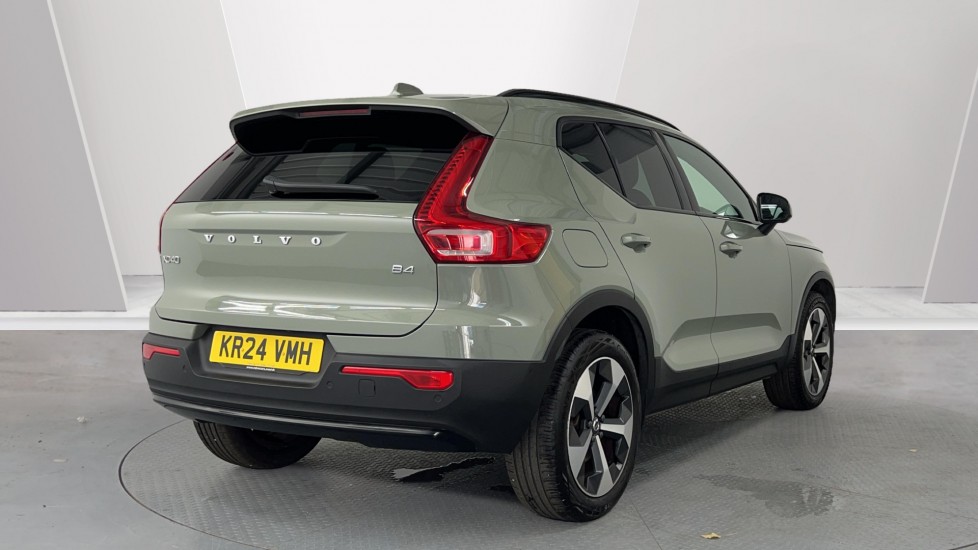 Used Volvo XC40 2024 for sale - 77186197: Photo 2