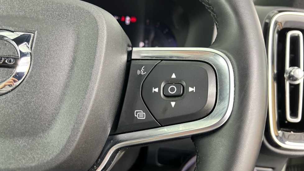 Used Volvo XC40 2024 for sale - 77186197: Photo 20