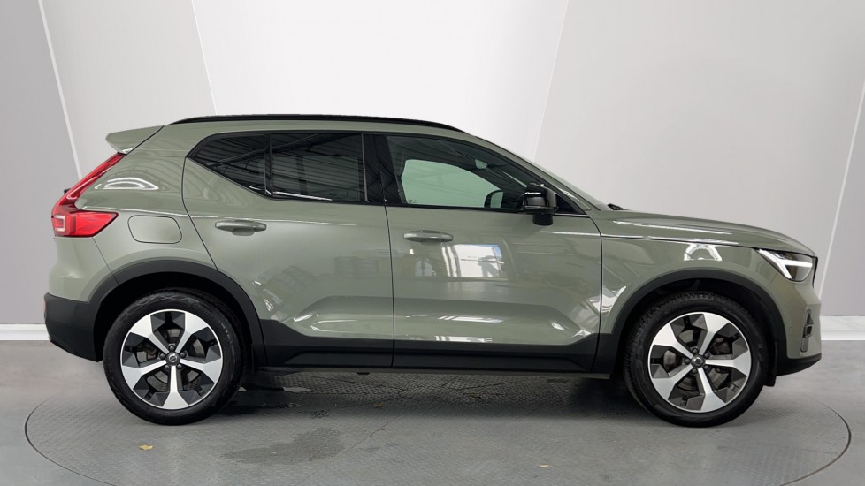 Used Volvo XC40 2024 for sale - 77186197: Photo 3