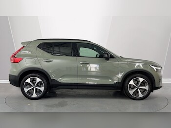 Used Volvo XC40 2024 for sale - 77186197: Photo