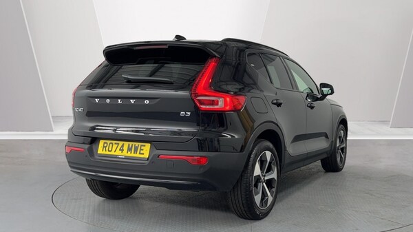 Used Volvo XC40 2024 for sale - 75482193: Photo 2